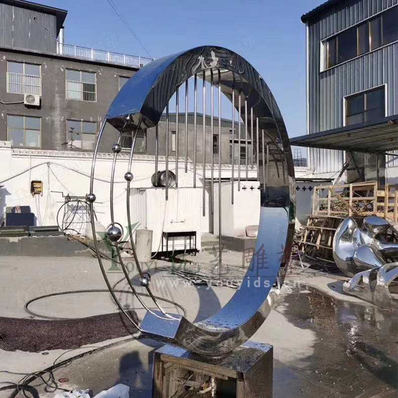 不銹鋼圓環(huán)雕塑 不銹鋼圓環(huán)雕塑